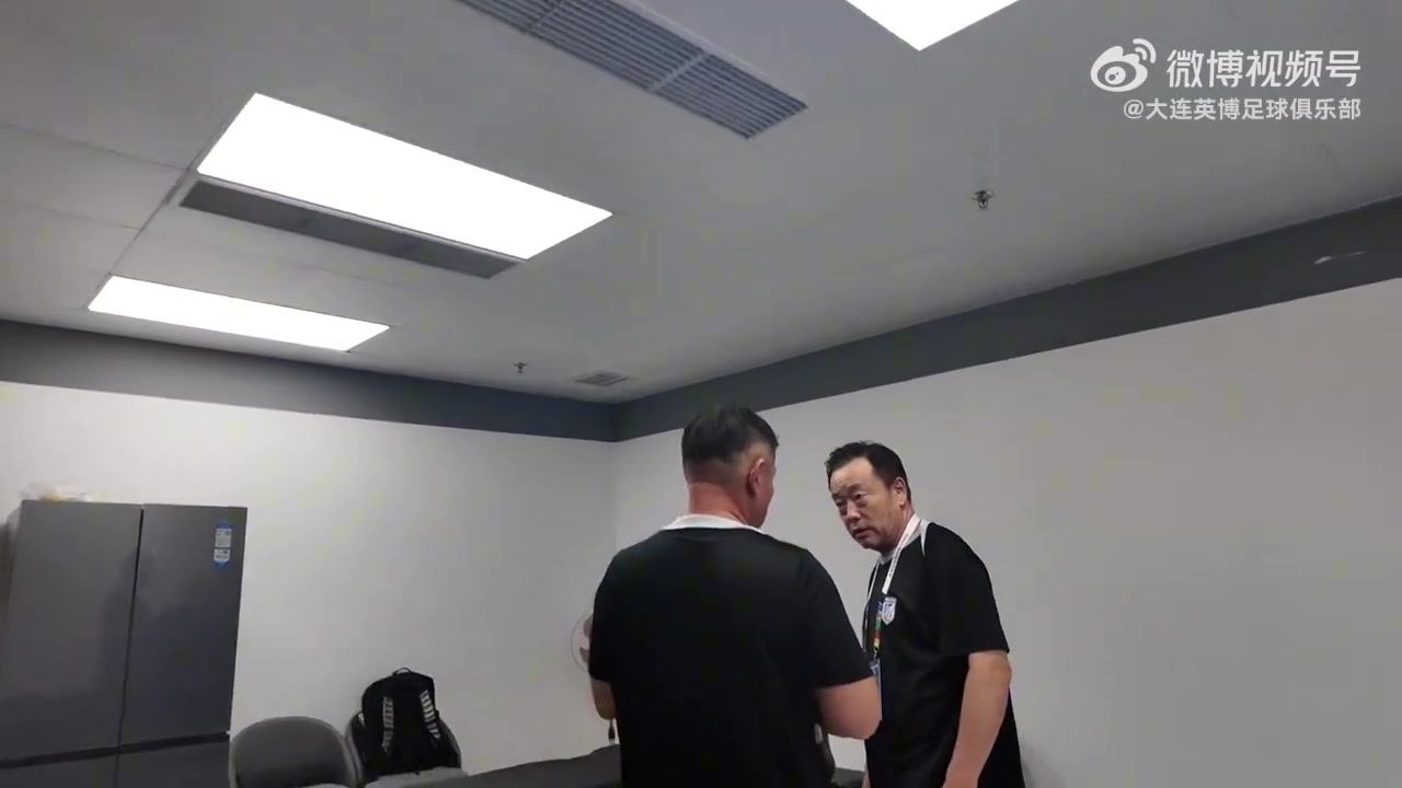 德比伤退落泪 马马杜责任心获官方确认