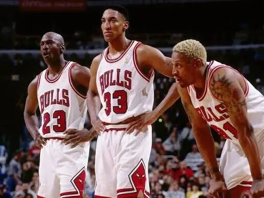 1996年夏：乔丹3014万、鲨鱼1.21亿，NBA合同时代分水岭