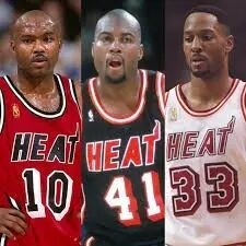 1996年夏:乔丹3014万、鲨鱼1.21亿,NBA合同时代分水岭 1996年夏:乔丹3014万、鲨鱼1.21亿,NBA合同时代分水岭