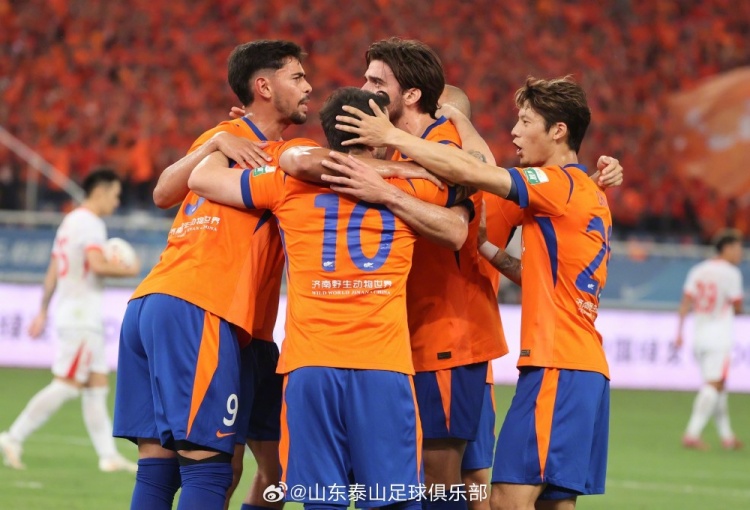 3-1,山东泰山主场赢下齐鲁德比 3-1,山东泰山主场赢下齐鲁德比