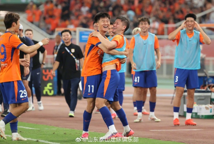 3-1,山东泰山主场赢下齐鲁德比 3-1,山东泰山主场赢下齐鲁德比