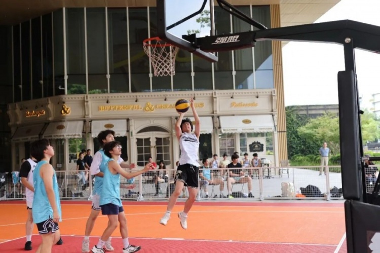 FIBA Open 3x3长宁站男子组KOTC加时逆转 女子组闵行动小鹿全胜夺冠 FIBA Open 3x3长宁站男子组KOTC加时逆转 女子组闵行动小鹿全胜夺冠