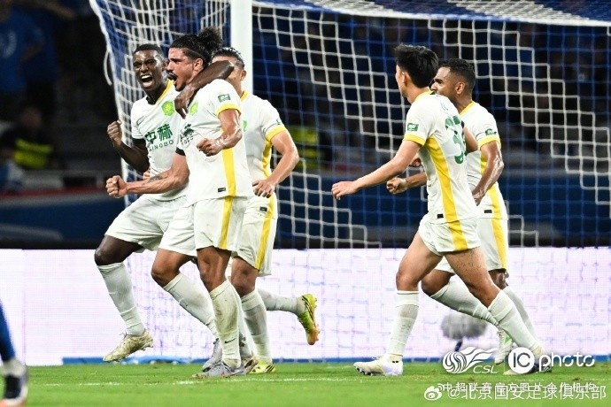 侯森多次救险 曹永竞张稀哲破门 北京国安客场3-0击败上海申花