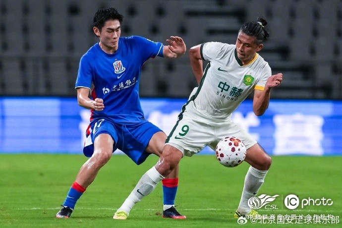 侯森多次救险 曹永竞张稀哲破门 北京国安客场3-0击败上海申花 侯森多次救险 曹永竞张稀哲破门 北京国安客场3-0击败上海申花