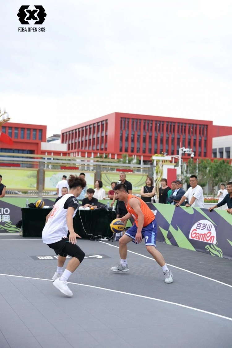 FIBA Open 3×3达拉特旗站收官:酷动启航21-16登顶,美团外卖青年组11-3夺魁 FIBA Open 3×3达拉特旗站收官:酷动启航21-16登顶,美团外卖青年组11-3夺魁