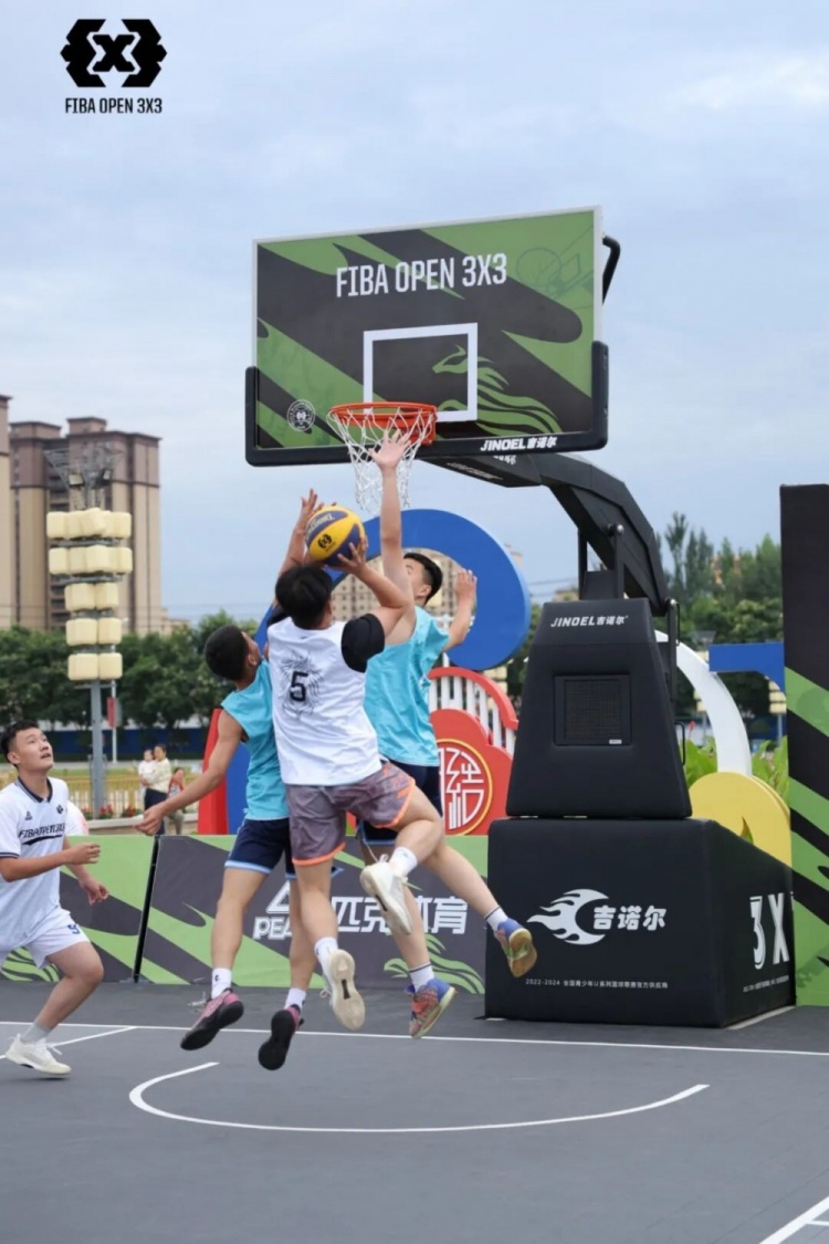 FIBA Open 3×3达拉特旗站收官:酷动启航21-16登顶,美团外卖青年组11-3夺魁 FIBA Open 3×3达拉特旗站收官:酷动启航21-16登顶,美团外卖青年组11-3夺魁