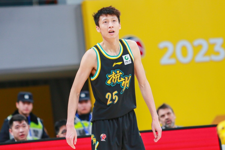 赵岩昊两年C类合同加盟宁波富邦 结束十二载广厦生涯
