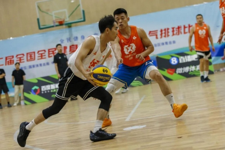 FIBA Open 3×3呼和浩特站落幕 蒙草酒业全胜登顶