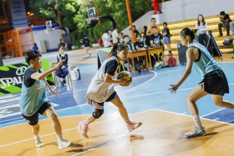 FIBA Open 3×3呼和浩特站落幕 蒙草酒业全胜登顶
