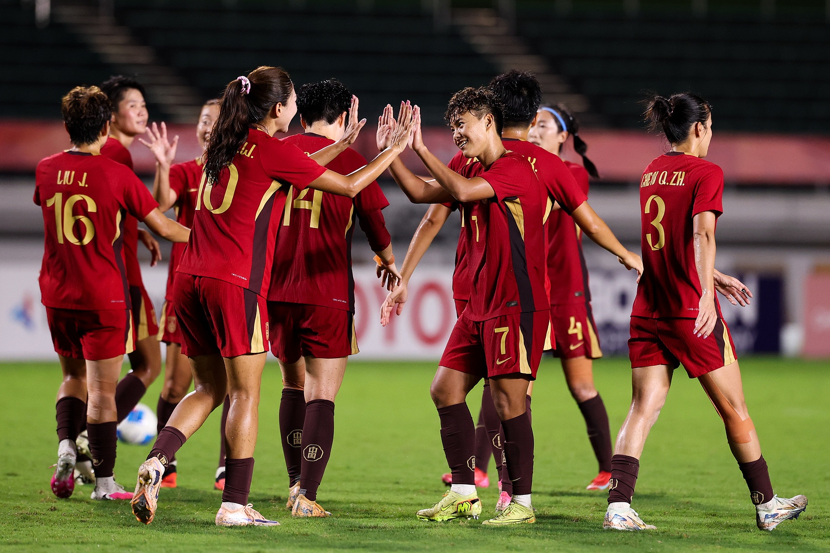 亚运女足半决赛对阵：中国女足vs朝鲜女足，9月29日14点打响