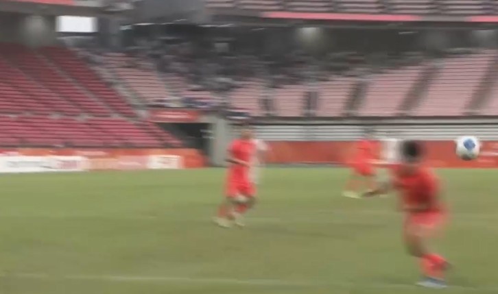 半场-U23国足1-0泰国 彭啸造乌龙毛伟杰大单刀失良机 半场-U23国足1-0泰国 彭啸造乌龙毛伟杰大单刀失良机