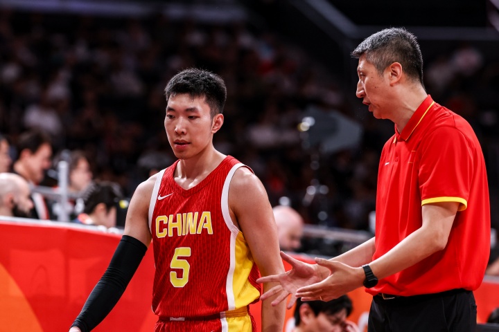 媒体人:中国篮协也该沉下心来尊重竞技规律、规避急功近利了 媒体人:中国篮协也该沉下心来尊重竞技规律、规避急功近利了